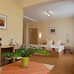 Hotel Landhotel Bad Duerrenberg 3*