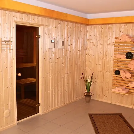 فندق Landhotel Bad Duerrenberg 3*