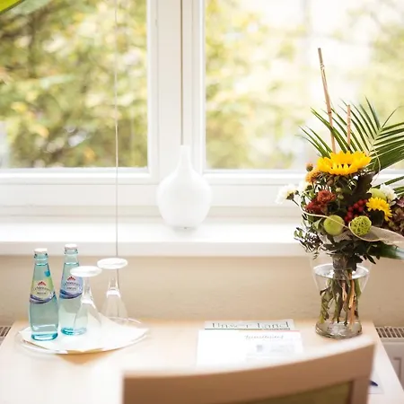 Landhotel Bad Duerrenberg فندق 3*